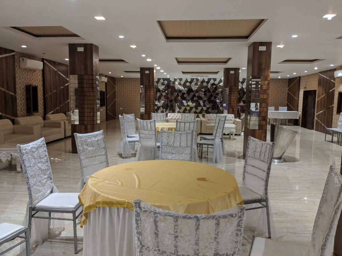The Prestige Hotel & Convention Panposh Экстерьер фото