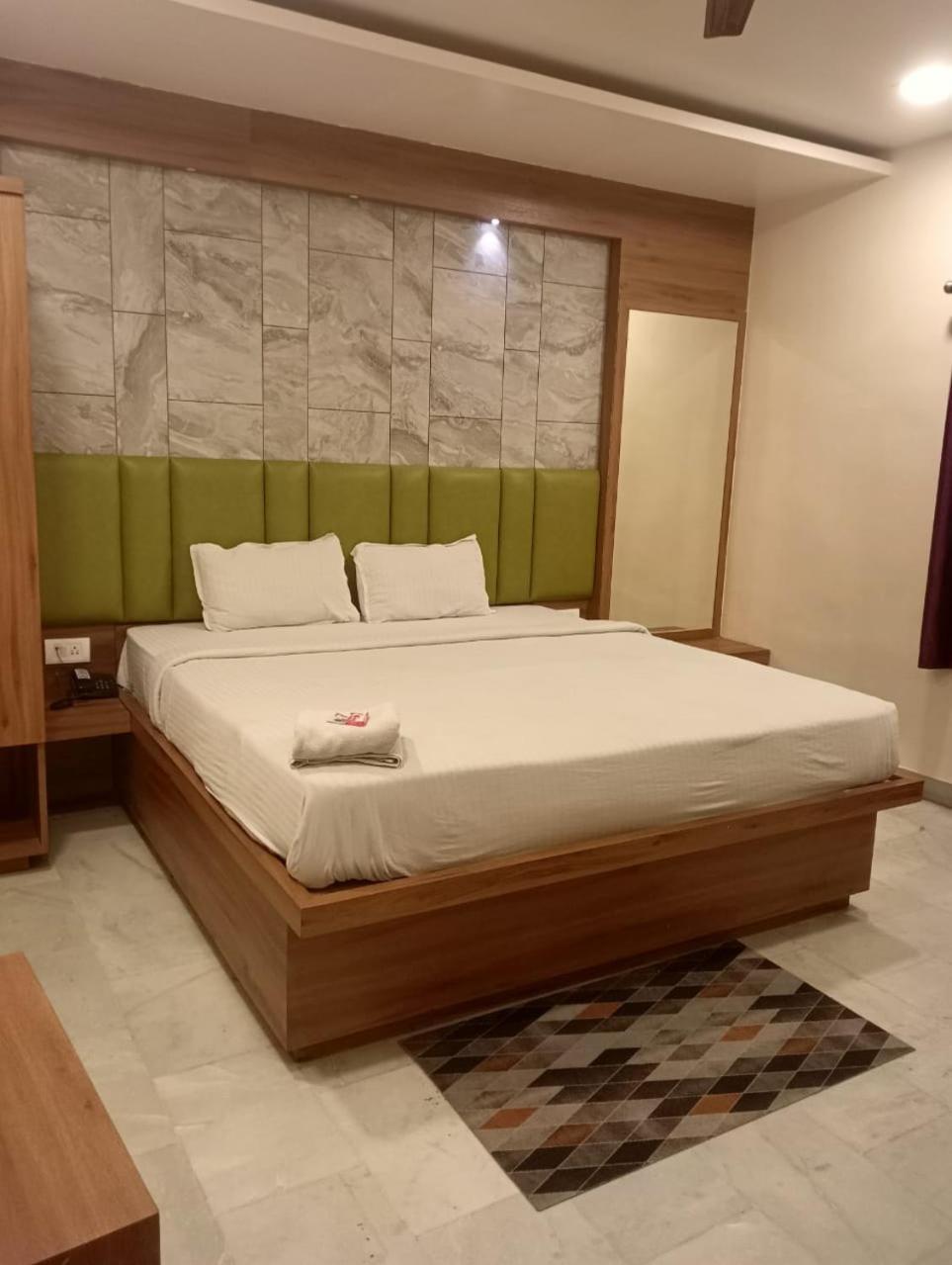 The Prestige Hotel & Convention Panposh Экстерьер фото